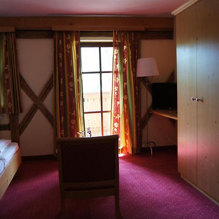 Gasthof Schönau Heilsbronn Zimmer foto